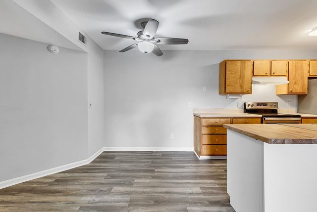 1356 Glenns Bay Rd Apt 204I, Myrtle Beach, SC 29575