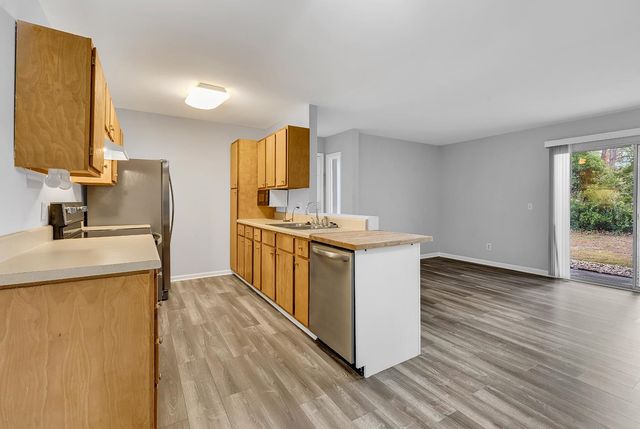 1356 Glenns Bay Rd Apt 204I, Myrtle Beach, SC 29575