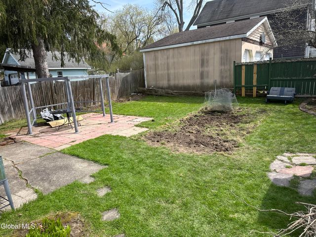 34 Franklin Street, Gloversville, NY 12078