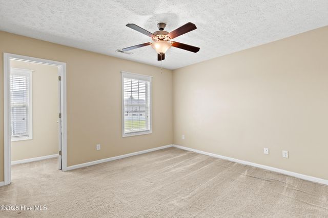 119 Glen Cannon Drive, Jacksonville, NC 28546