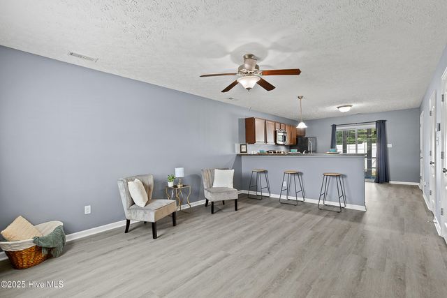 119 Glen Cannon Drive, Jacksonville, NC 28546