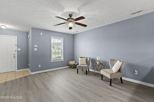 119 Glen Cannon Drive, Jacksonville, NC 28546