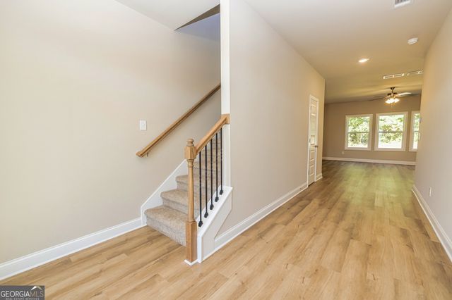 105 Hunts Mill Circle, Griffin, GA 30224