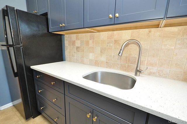 796 Bronx River Road B67, Bronxville, NY 10708