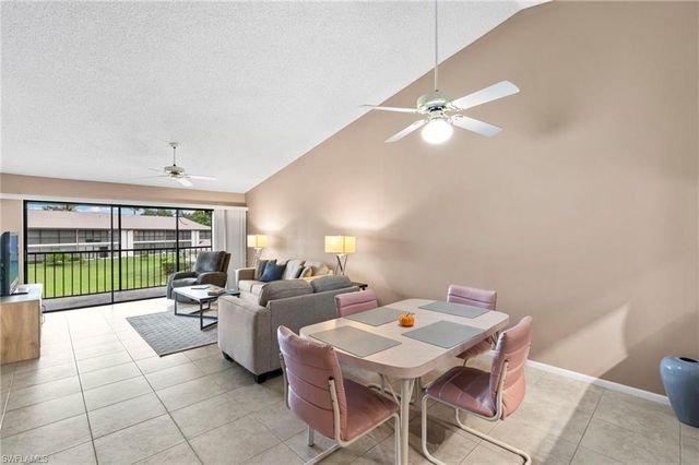 236 Pebble Beach CIR A202, Naples, FL 34113