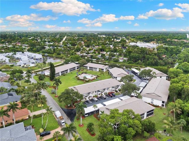 236 Pebble Beach CIR A202, Naples, FL 34113