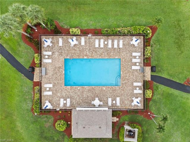 236 Pebble Beach CIR A202, Naples, FL 34113
