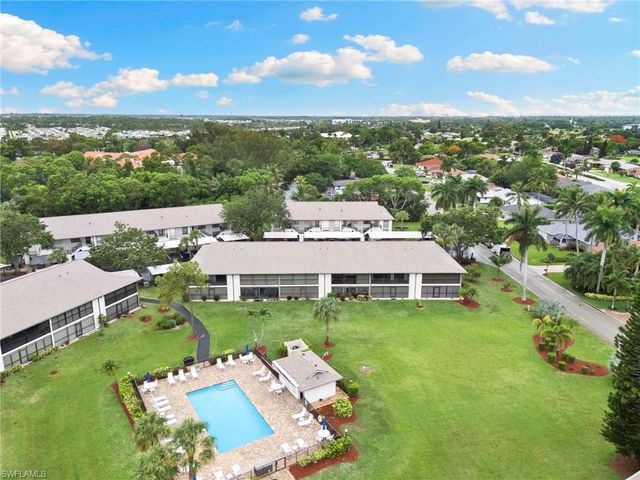 236 Pebble Beach CIR A202, Naples, FL 34113