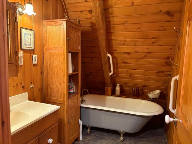 2451 Camp Brook Road, Bethel, VT 05032