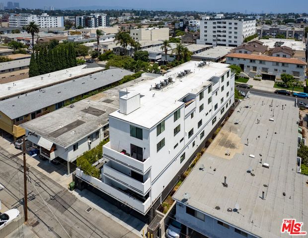 3667 Mentone Avenue, Los Angeles, CA 90034