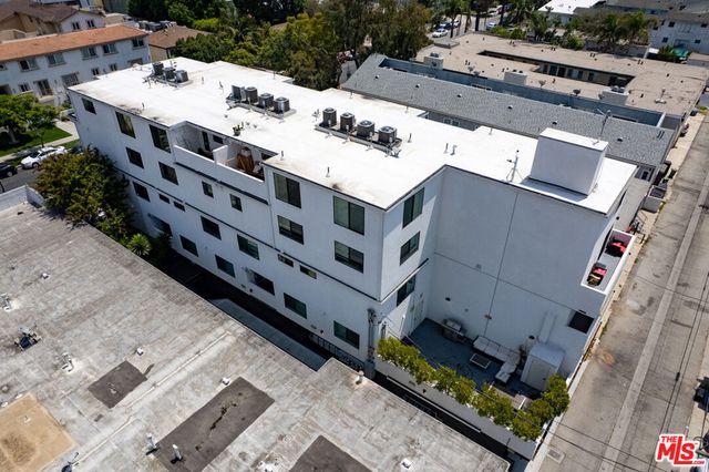 3667 Mentone Avenue, Los Angeles, CA 90034