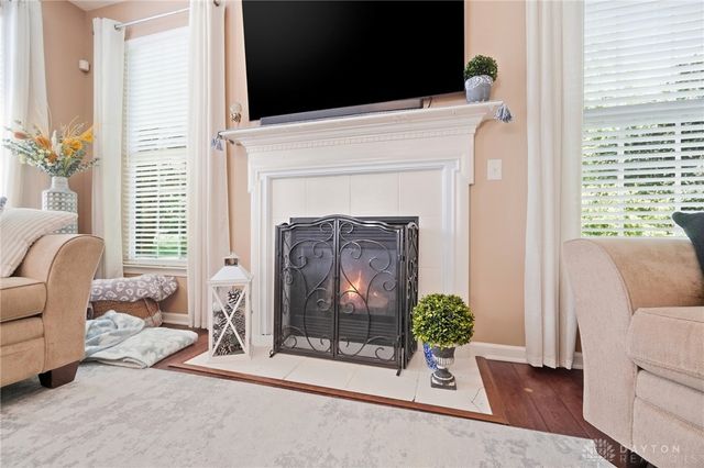 9632 Olde Georgetown Way, Centerville, OH 45458