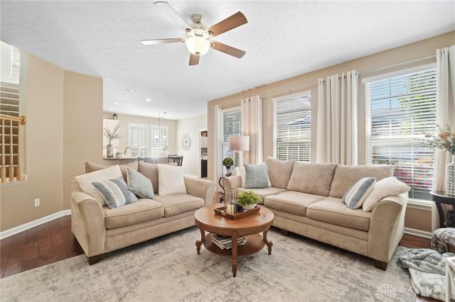 9632 Olde Georgetown Way, Centerville, OH 45458