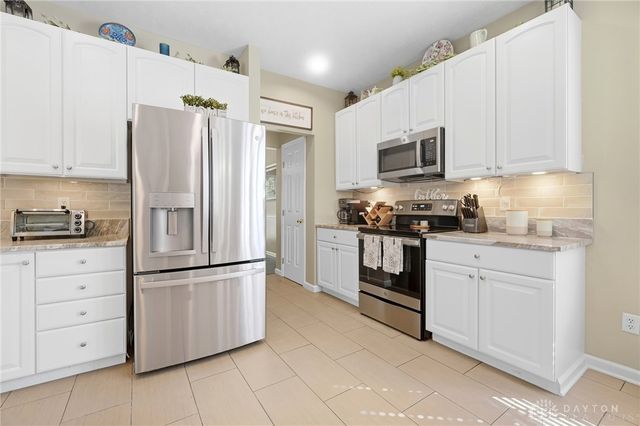 9632 Olde Georgetown Way, Centerville, OH 45458