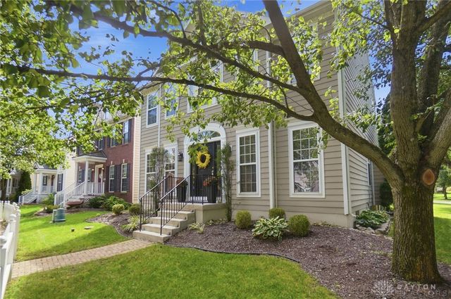9632 Olde Georgetown Way, Centerville, OH 45458