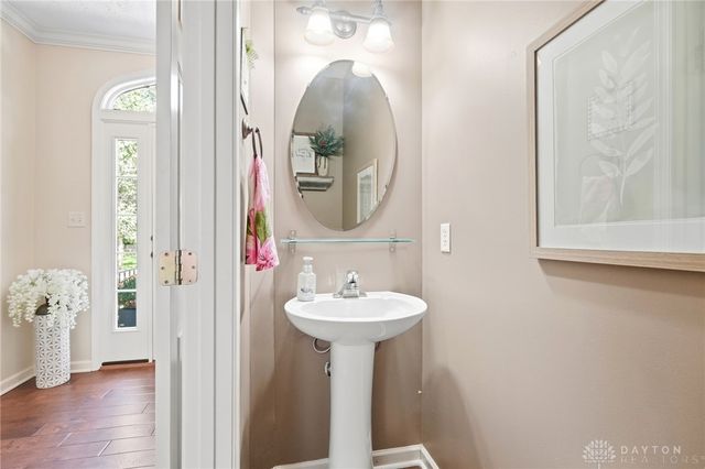 9632 Olde Georgetown Way, Centerville, OH 45458