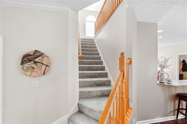 9632 Olde Georgetown Way, Centerville, OH 45458