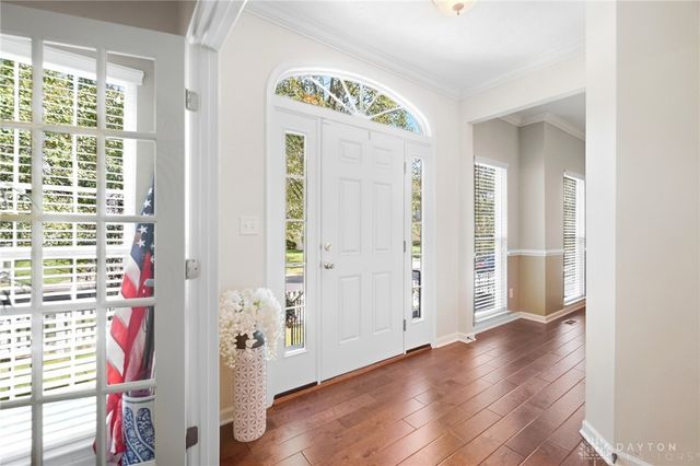 9632 Olde Georgetown Way, Centerville, OH 45458