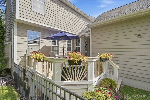 9632 Olde Georgetown Way, Centerville, OH 45458