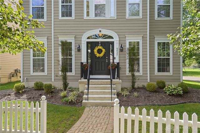 9632 Olde Georgetown Way, Centerville, OH 45458
