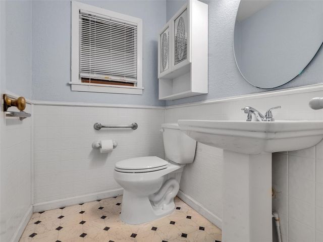 1729 Hawthorne Street, La Marque, TX 77568