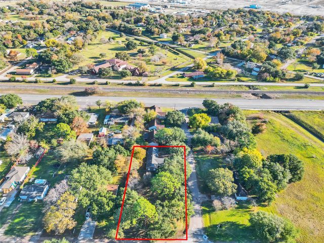 1729 Hawthorne Street, La Marque, TX 77568