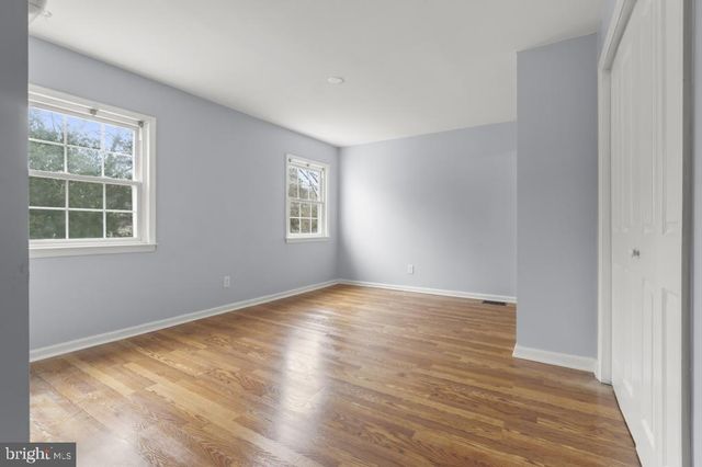 7270 GITHENS AVE, Pennsauken, NJ 08109