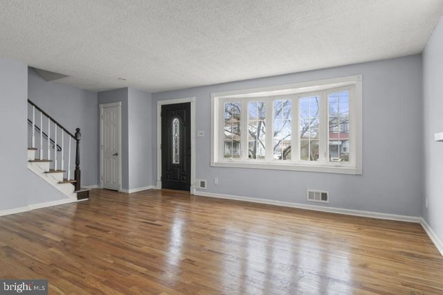 7270 GITHENS AVE, Pennsauken, NJ 08109