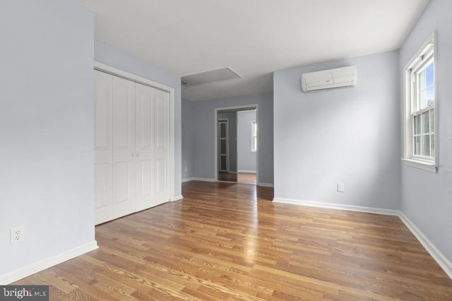 7270 GITHENS AVE, Pennsauken, NJ 08109