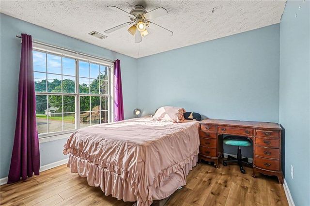 409 Bear Cub Path, Social Circle, GA 30025