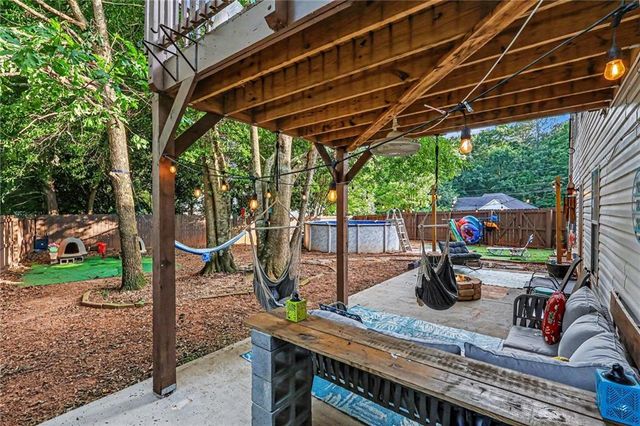 409 Bear Cub Path, Social Circle, GA 30025
