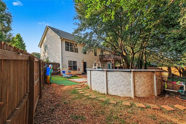 409 Bear Cub Path, Social Circle, GA 30025