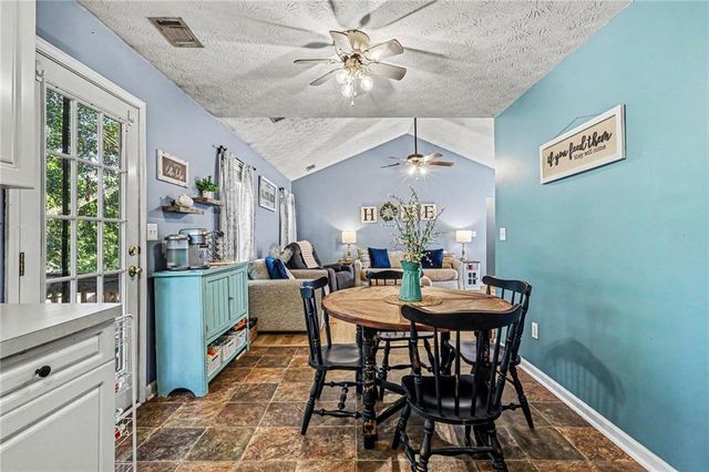 409 Bear Cub Path, Social Circle, GA 30025