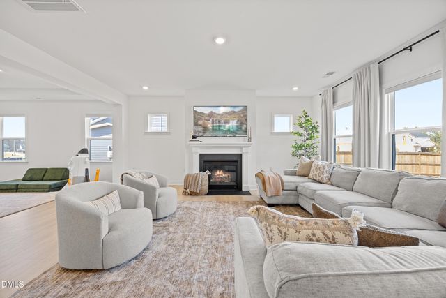 604 Salmonberry Drive, Holly Springs, NC 27540