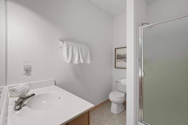 18255 Kerrville Trail 304, Lakeville, MN 55044