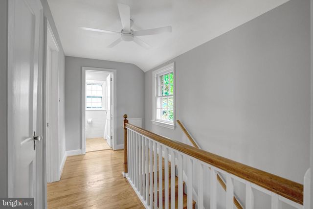 1032 N MONTANA ST, Arlington, VA 22205