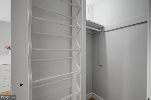 1032 N MONTANA ST, Arlington, VA 22205