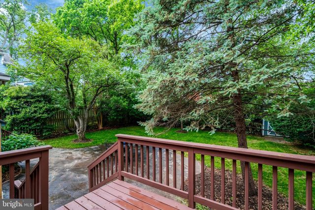 1032 N MONTANA ST, Arlington, VA 22205