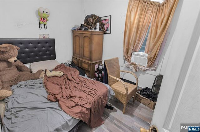135 N 4th Street, Paterson, NJ 07522