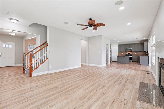 9452 Oak Brook Drive, Centerville, OH 45458