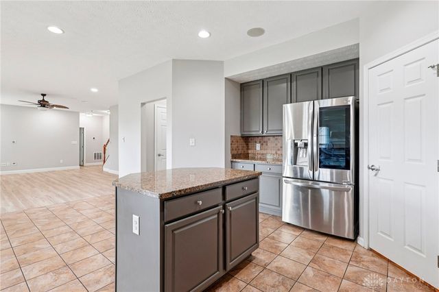 9452 Oak Brook Drive, Centerville, OH 45458