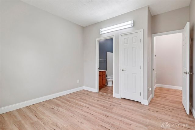 9452 Oak Brook Drive, Centerville, OH 45458