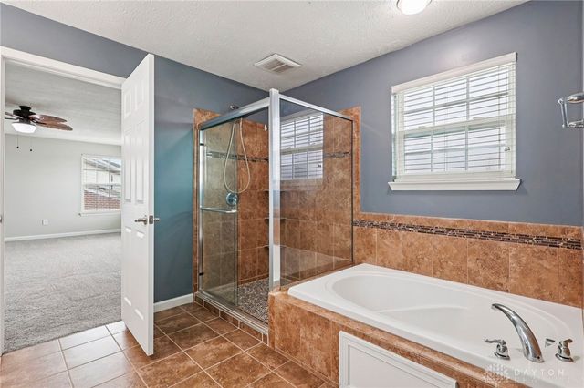 9452 Oak Brook Drive, Centerville, OH 45458