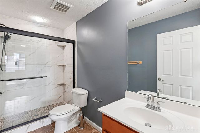 9452 Oak Brook Drive, Centerville, OH 45458