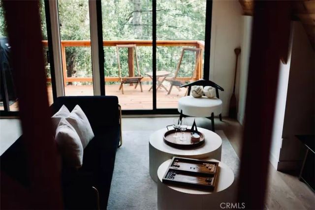 26664 Thunderbird Drive, Lake Arrowhead, CA 92352