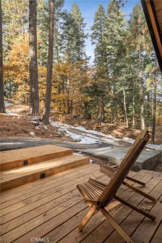 26664 Thunderbird Drive, Lake Arrowhead, CA 92352