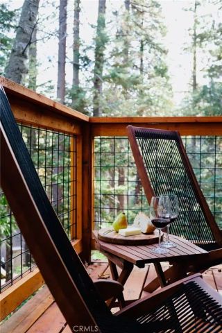 26664 Thunderbird Drive, Lake Arrowhead, CA 92352