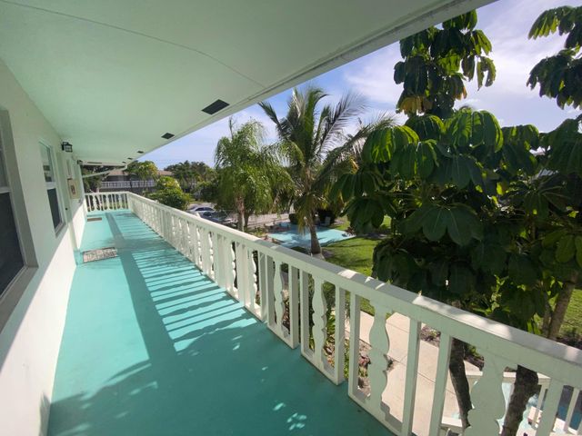 221 SE 3rd Avenue 6, Boynton Beach, FL 33435