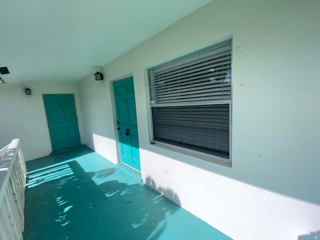 221 SE 3rd Avenue 6, Boynton Beach, FL 33435