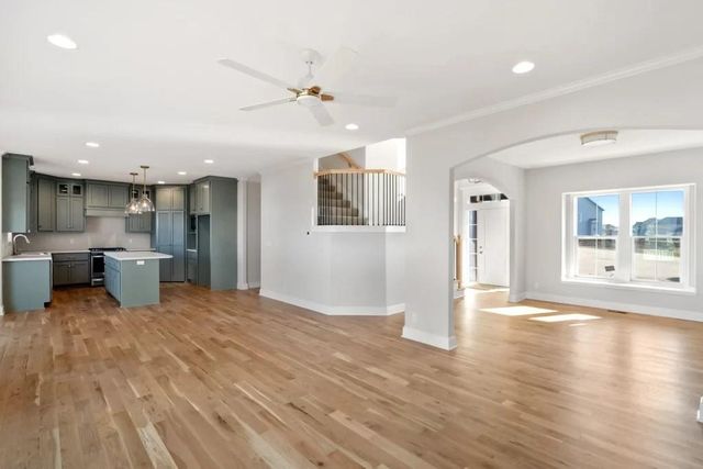 12552 S Meadow View Street, Olathe, KS 66061